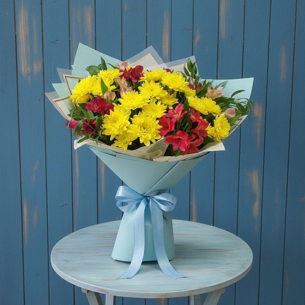 Букет цветов из: Альстромерии и Хризантемы в Карасуке