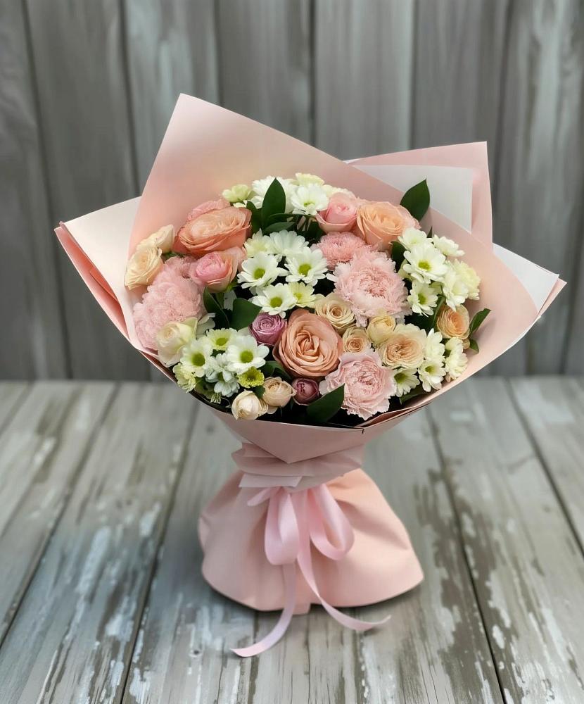 Букет цветов из: Гвоздики, Розы и Хризантемы в Карасуке