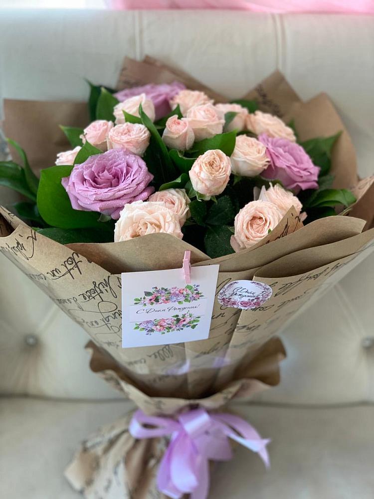 Букет цветов из: Розы в Карасуке