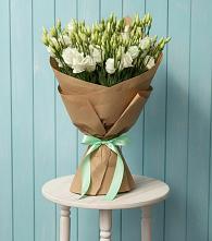 Букет цветов из:  Лизиантусы #REPLACE_PRED# Карасуке