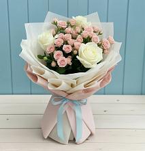 Букет цветов из:  Розы в Карасуке