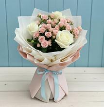 Букет цветов из:  Розы в Карасуке
