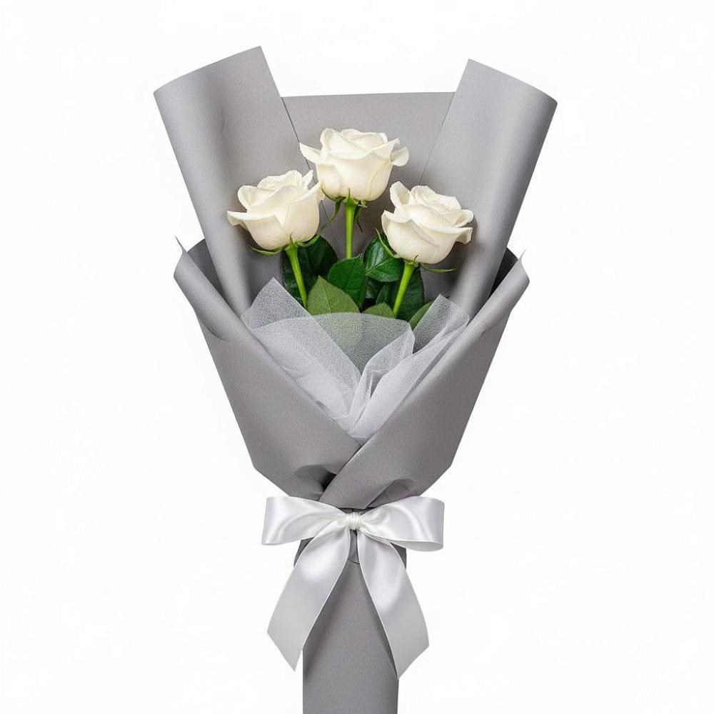 Букет 3 белые розы в Карасуке
