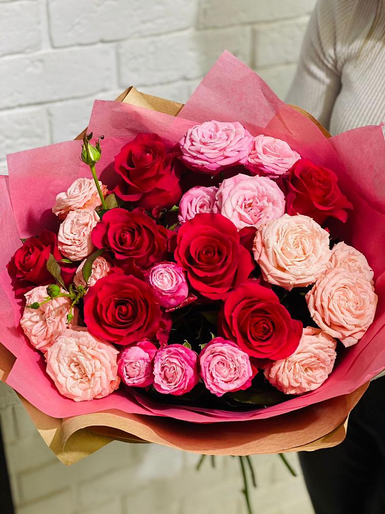 Букет цветов из: Розы в Карасуке