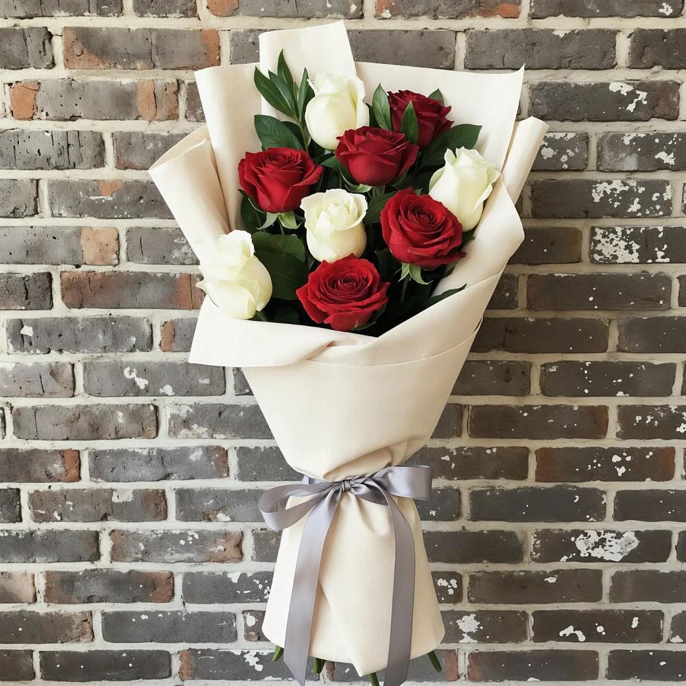 Букет цветов из: Розы в Карасуке