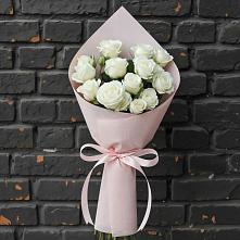 Букет цветов из:  Розы в Карасуке