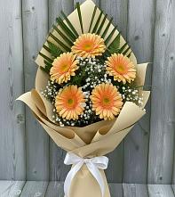 Букет цветов из:  Герберы в Карасуке